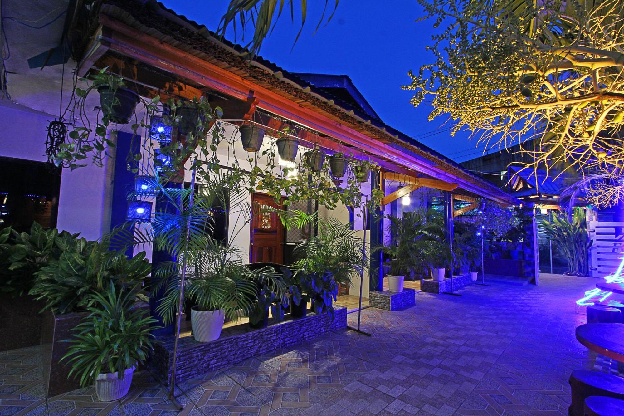 Foxtail Siargao Island Guesthouse General Luna  Eksteriør billede